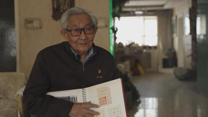12张选民证背后的民主故事