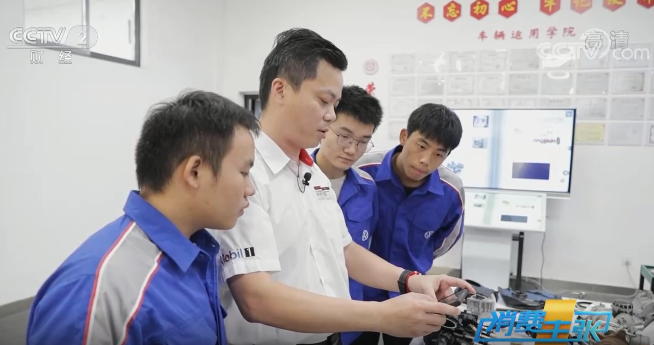 现代职业教育体系建设明显加快